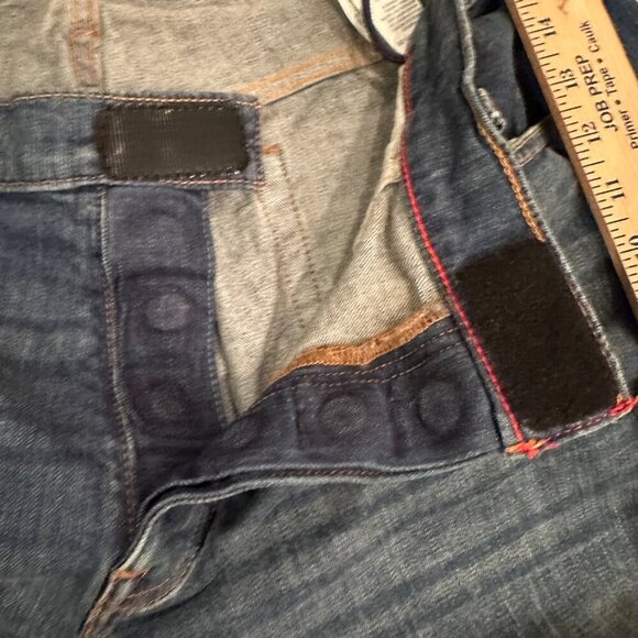 Tommy Hilfiger Mens Relaxed Fit Snap adaptable Jeans 40W x 32L NEW - Picture 4 of 13